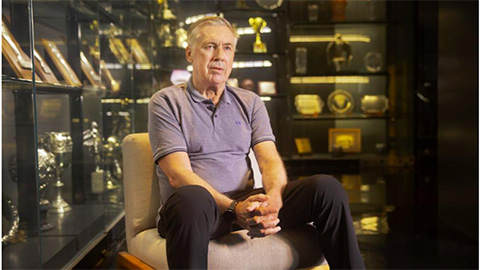 Carlo Ancelotti: ‘Tôi giống như một con tắc kè hoa’
